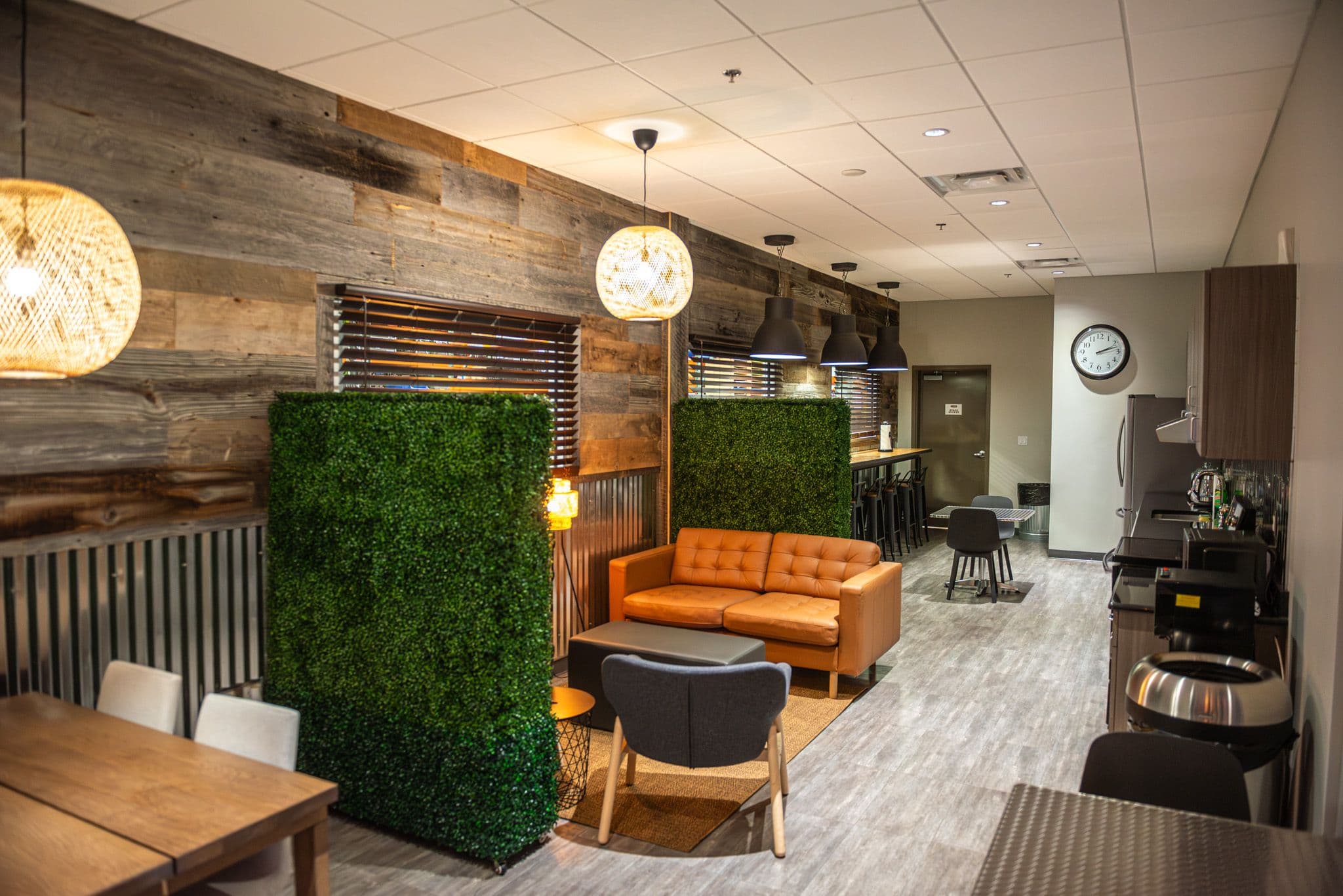 CoiL Lounge